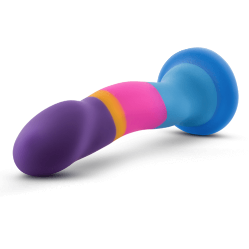 Curved Dildo by Avant