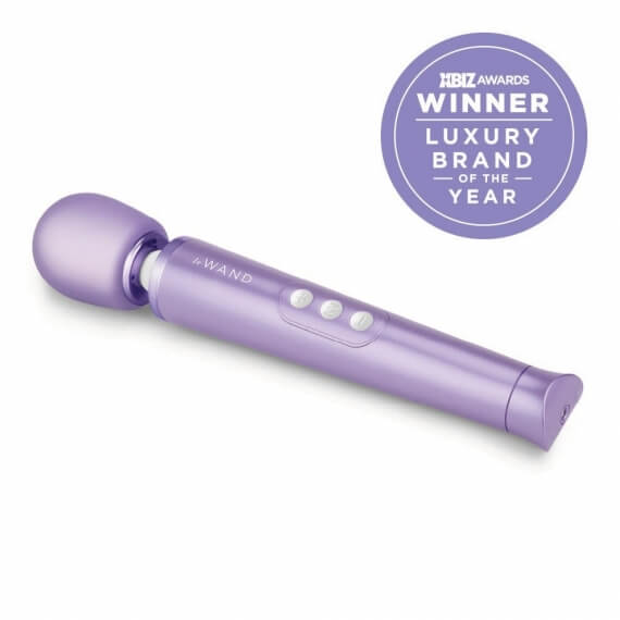 Le Wand Petite Vibrating Massager