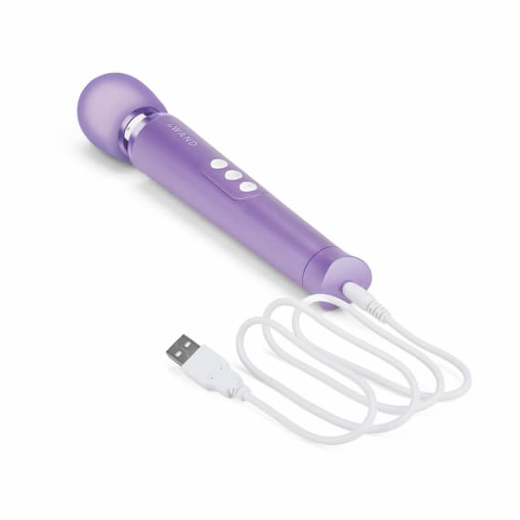 Le Wand Petite Vibrating Massager