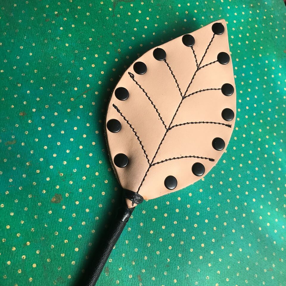 Fig Leaf Crop by Kookie